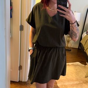 Green drop waist dress with pockets size XL